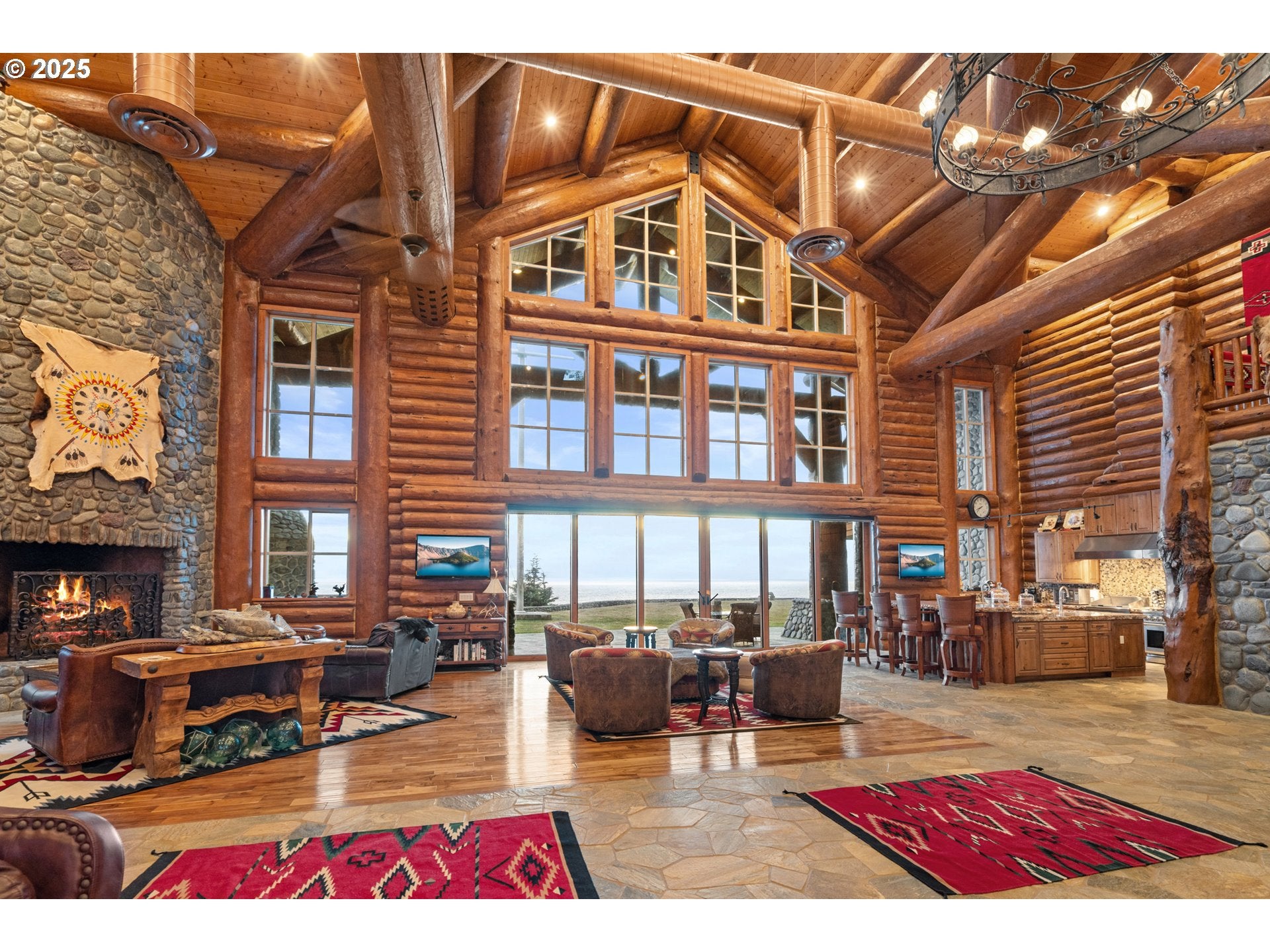 Gold Beach, Oregon, 97444, United States, 4 Bedrooms Bedrooms, ,5 BathroomsBathrooms,Residential,Active,2012238