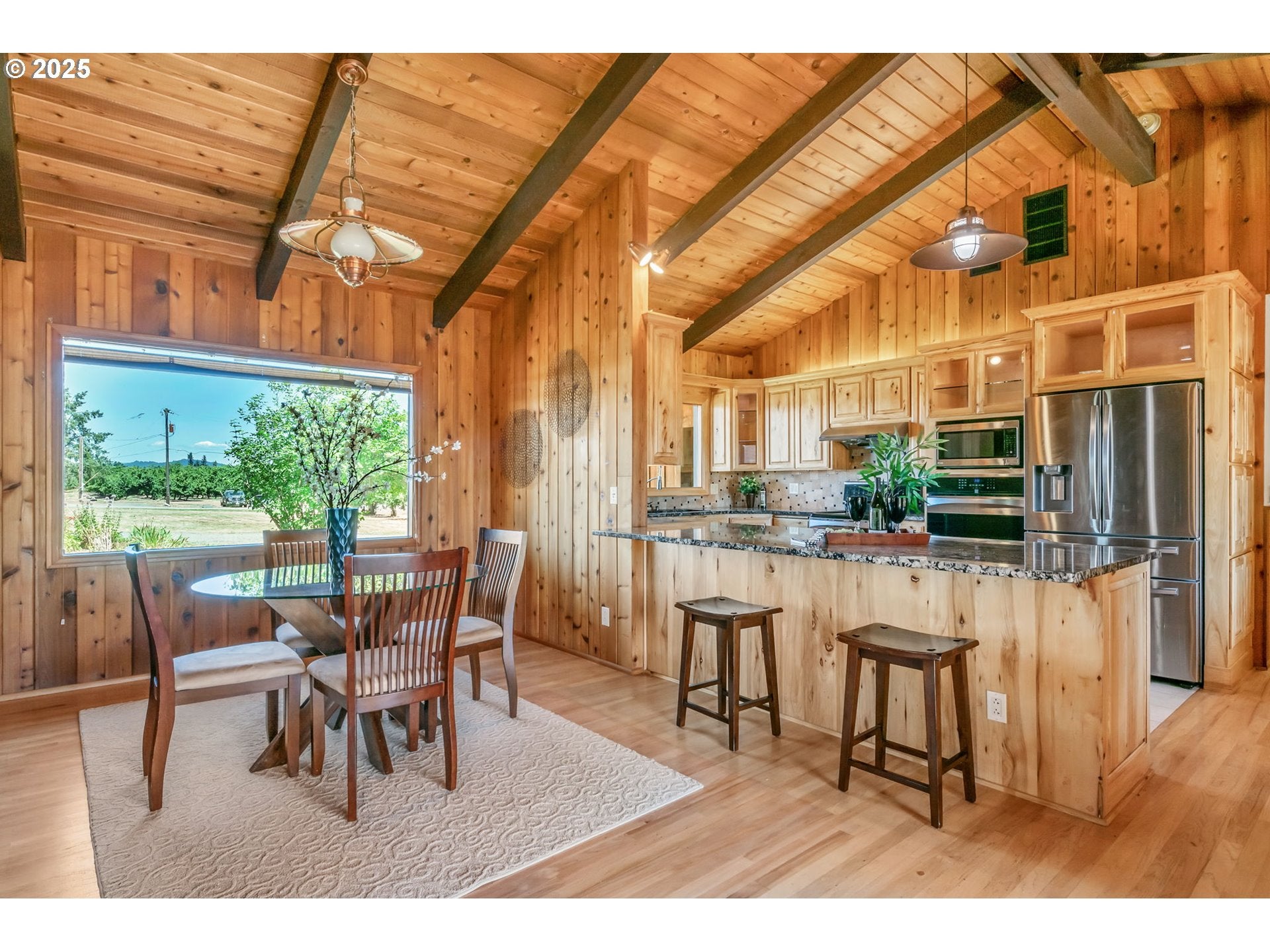 Creswell, Oregon, 97426, United States, 3 Bedrooms Bedrooms, ,3 BathroomsBathrooms,Residential,Active,1888984