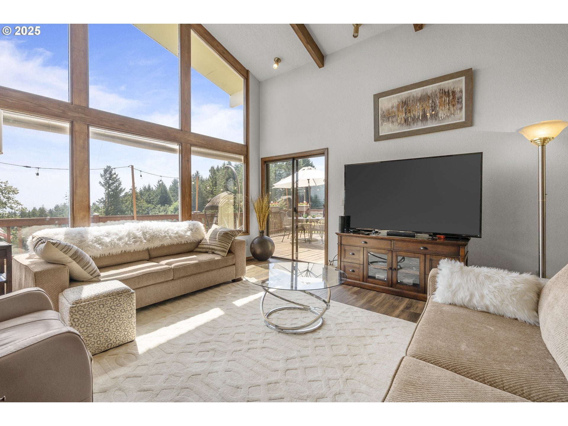 Mcminnville, Oregon, 97128, United States, 4 Bedrooms Bedrooms, ,3 BathroomsBathrooms,Residential,Active,1853796