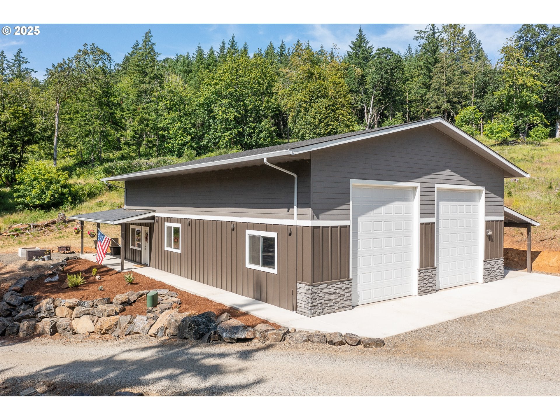 Brownsville, Oregon, 97327, United States, 4 Bedrooms Bedrooms, ,4 BathroomsBathrooms,Residential,Active,1863465