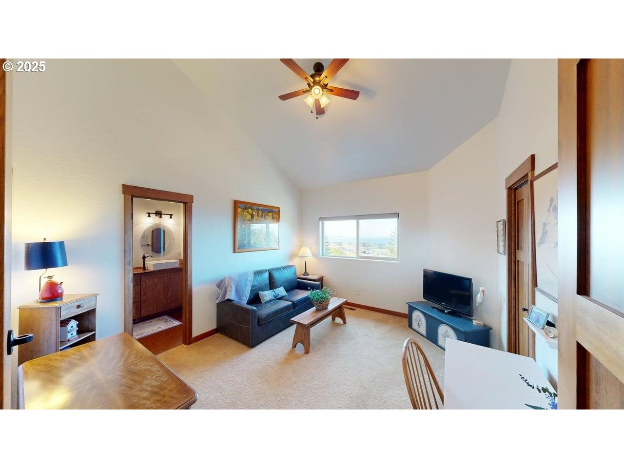 Brookings, Oregon, 97415, United States, 3 Bedrooms Bedrooms, ,4 BathroomsBathrooms,Residential,Active,1927672