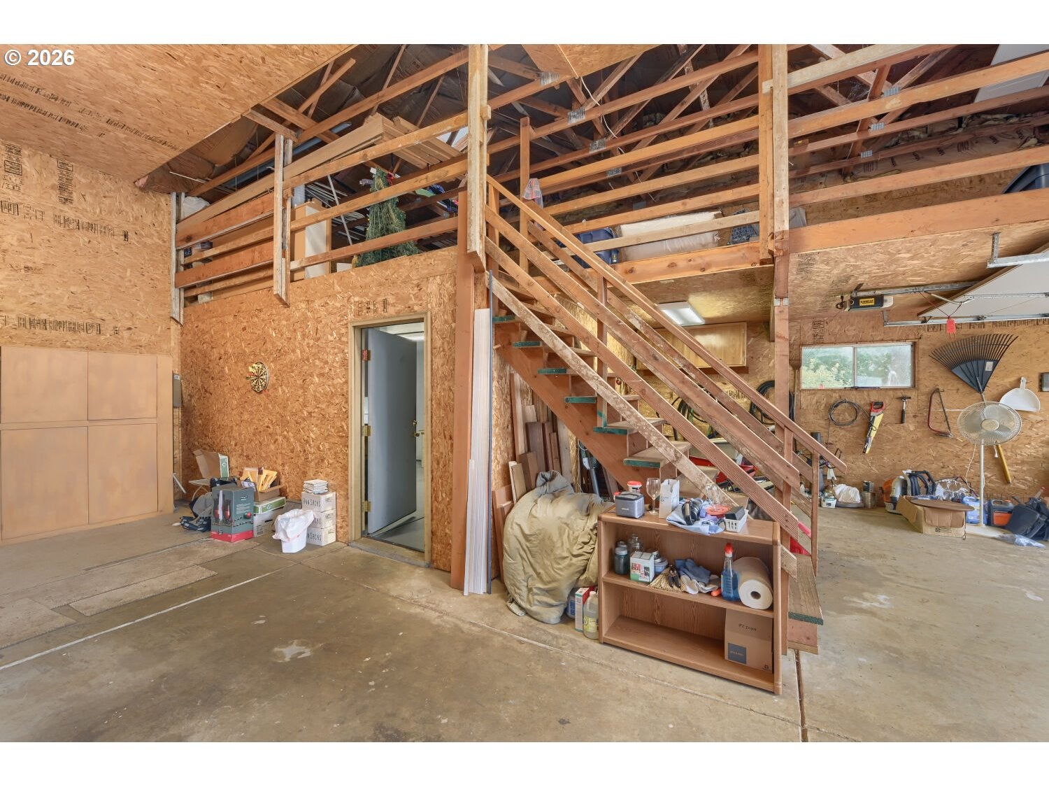 Milwaukie, Oregon, 97267, United States, 5 Bedrooms Bedrooms, ,4 BathroomsBathrooms,Residential,Active,2044550