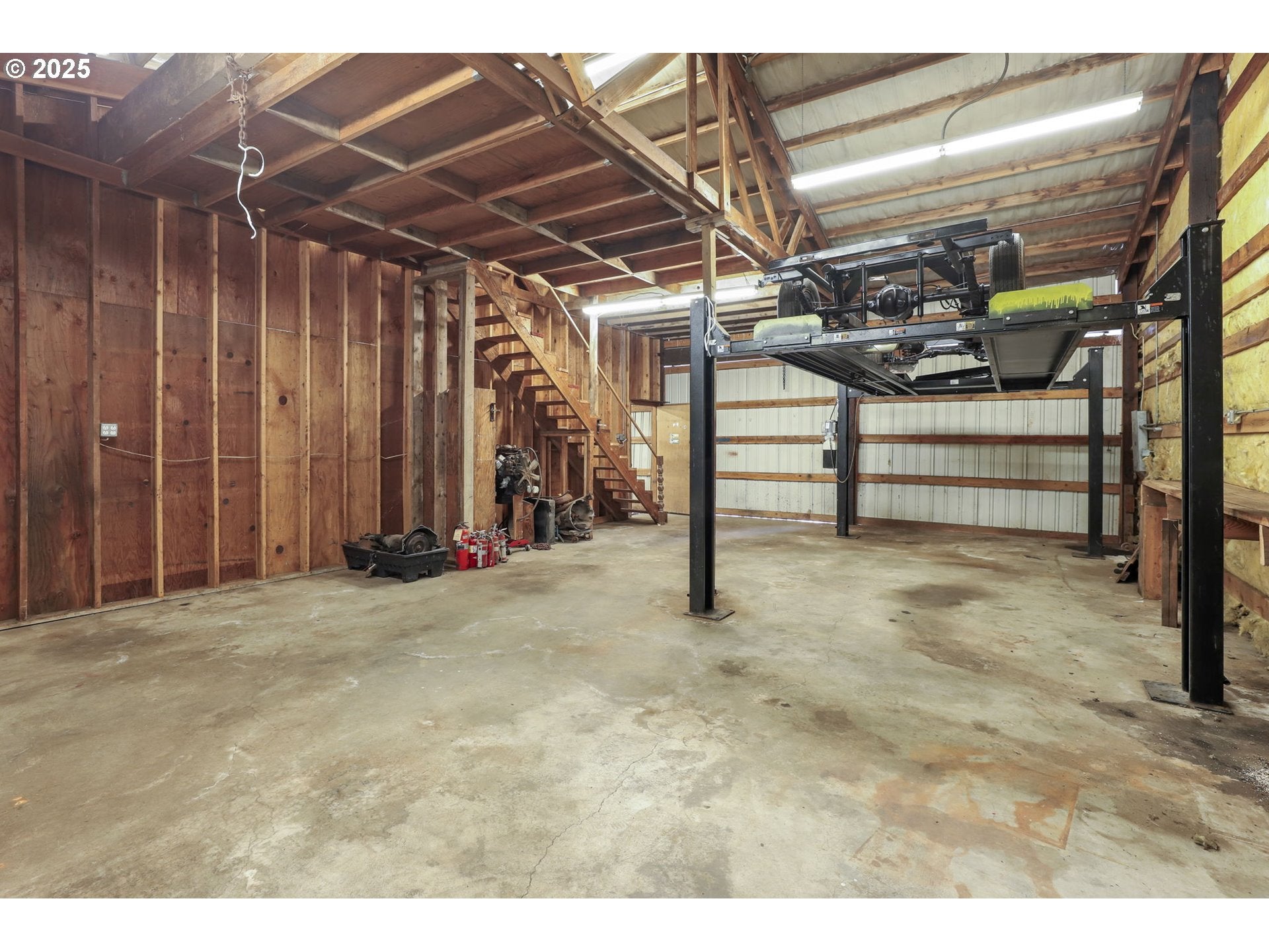 Boring, Oregon, 97009, United States, 5 Bedrooms Bedrooms, ,3 BathroomsBathrooms,Residential,Active,1869138