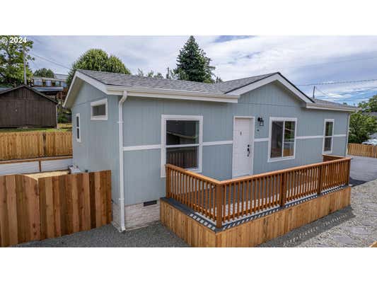 121 BENDER ST, MYRTLE POINT, OR 97458 - Image 1