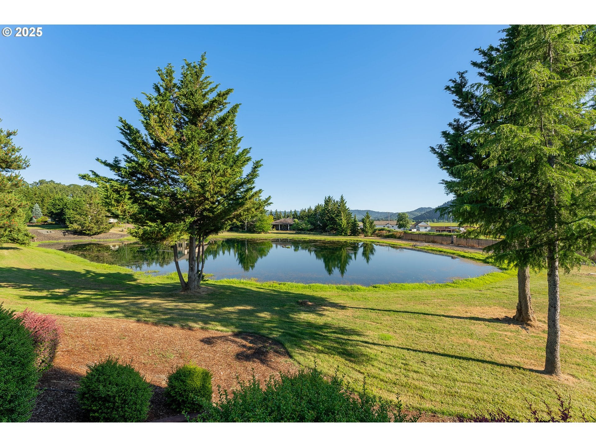 Roseburg, Oregon, 97471, United States, ,3 BathroomsBathrooms,Residential,Active,1828697