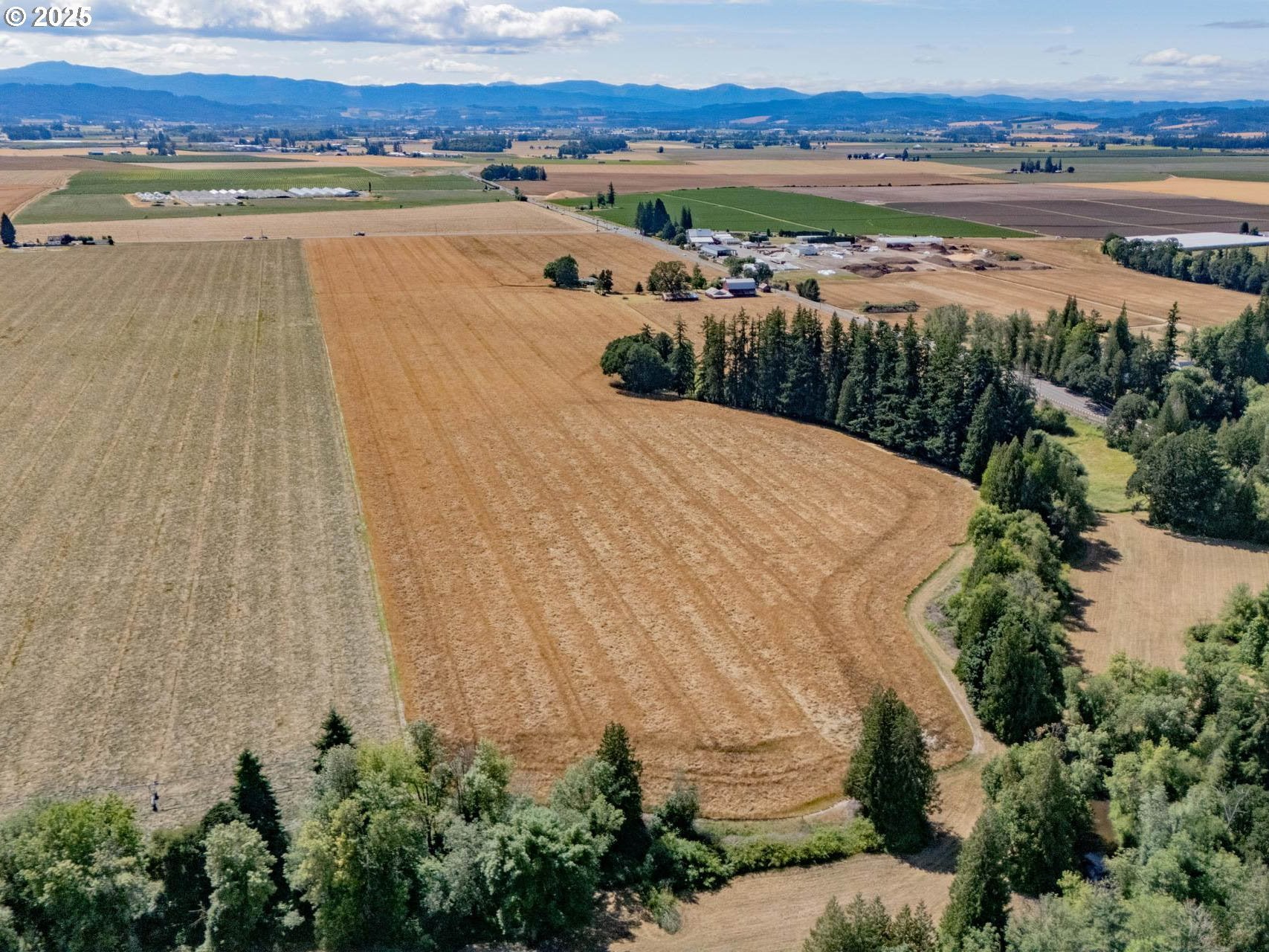 Hillsboro, Oregon, 97124, United States, 2 Bedrooms Bedrooms, ,1 BathroomBathrooms,Residential,Active,1899210