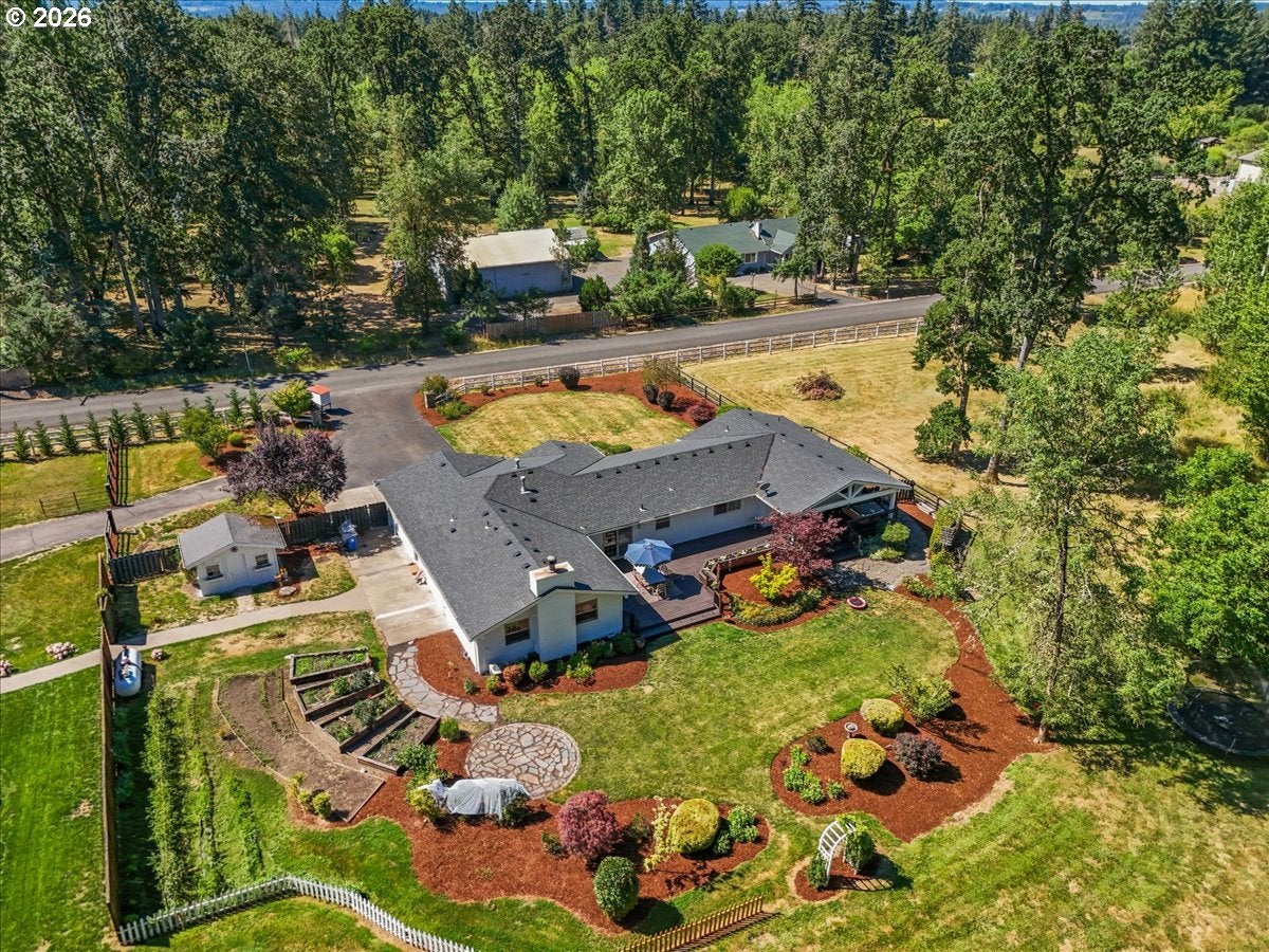 Eagle Creek, Oregon, 97022, United States, 4 Bedrooms Bedrooms, ,5 BathroomsBathrooms,Residential,Active,2007176