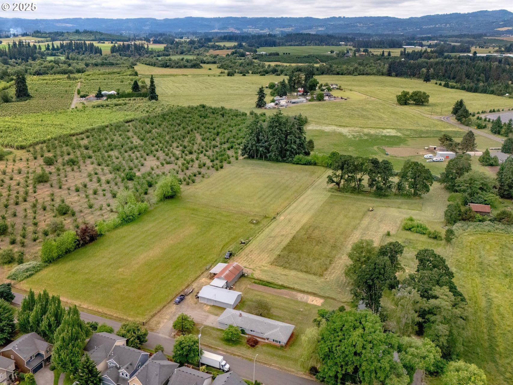 Hillsboro, Oregon, 97123, United States, 3 Bedrooms Bedrooms, ,2 BathroomsBathrooms,Residential,Active,1849541