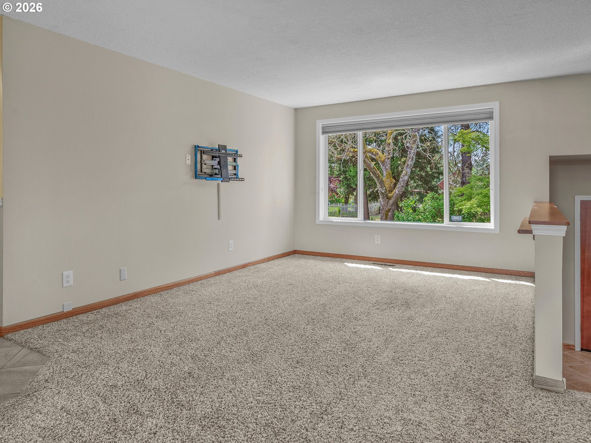 Hillsboro, Oregon, 97123, United States, 5 Bedrooms Bedrooms, ,3 BathroomsBathrooms,Residential,Active,2044567