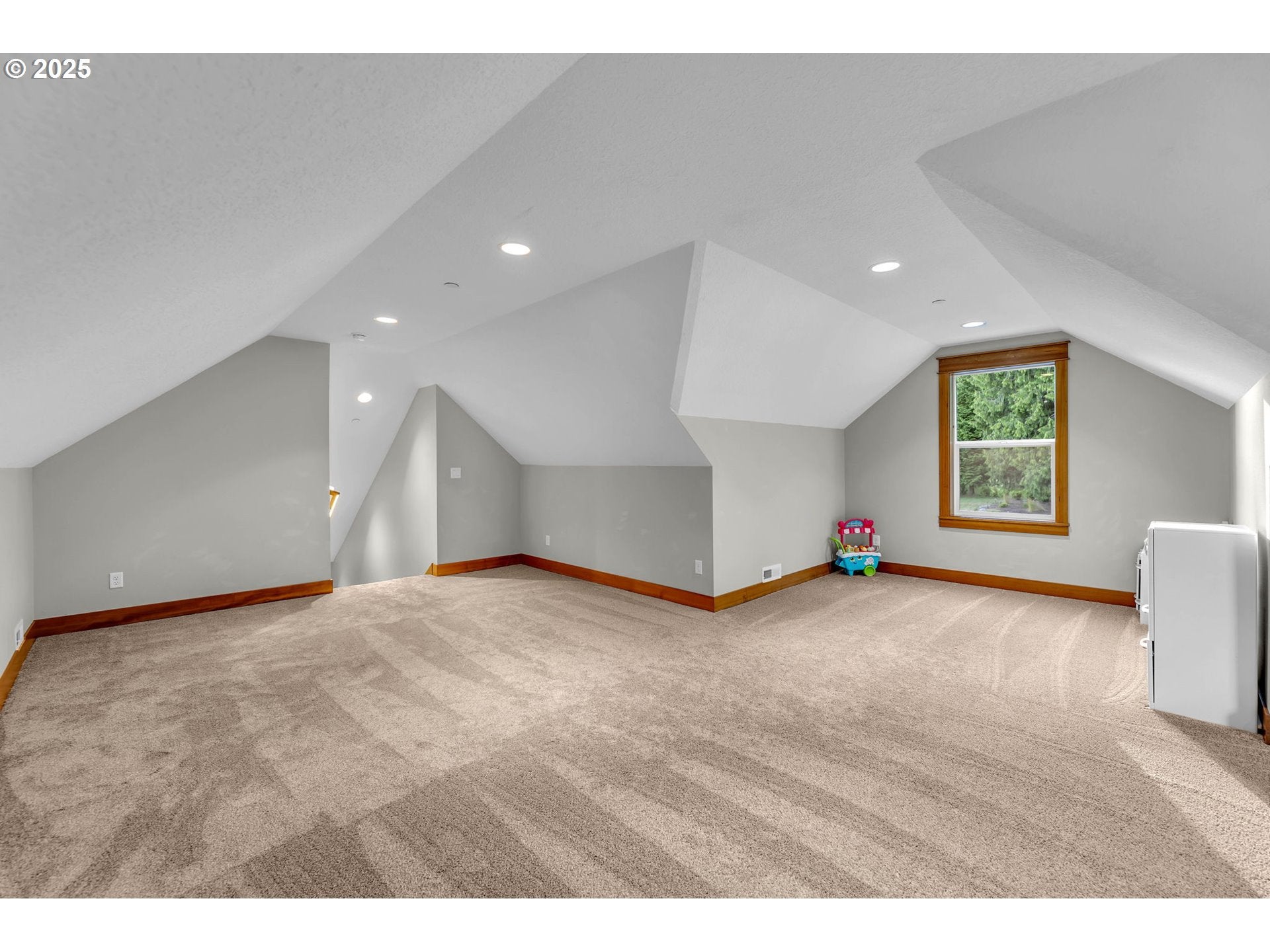 Battle Ground, Washington, 98604, United States, 4 Bedrooms Bedrooms, ,3 BathroomsBathrooms,Residential,Active,1852668