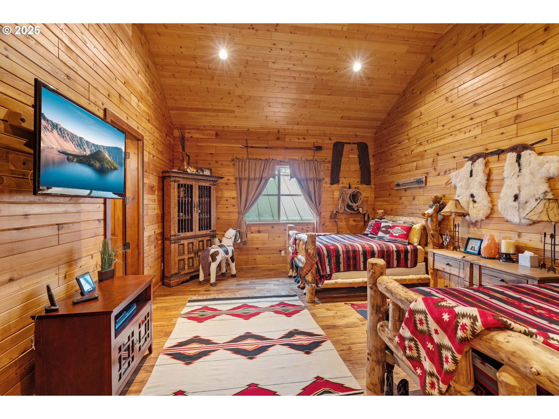 Gold Beach, Oregon, 97444, United States, 4 Bedrooms Bedrooms, ,5 BathroomsBathrooms,Residential,Active,2012238