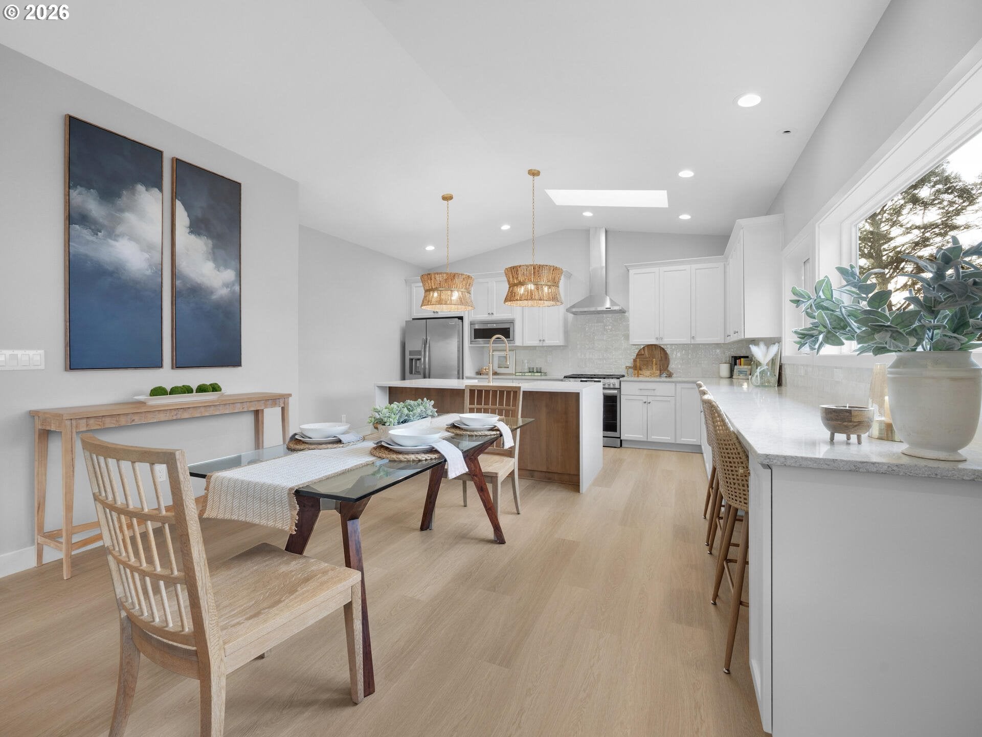 Cannon Beach, Oregon, 97110, United States, 5 Bedrooms Bedrooms, ,6 BathroomsBathrooms,Residential,Active,2015847