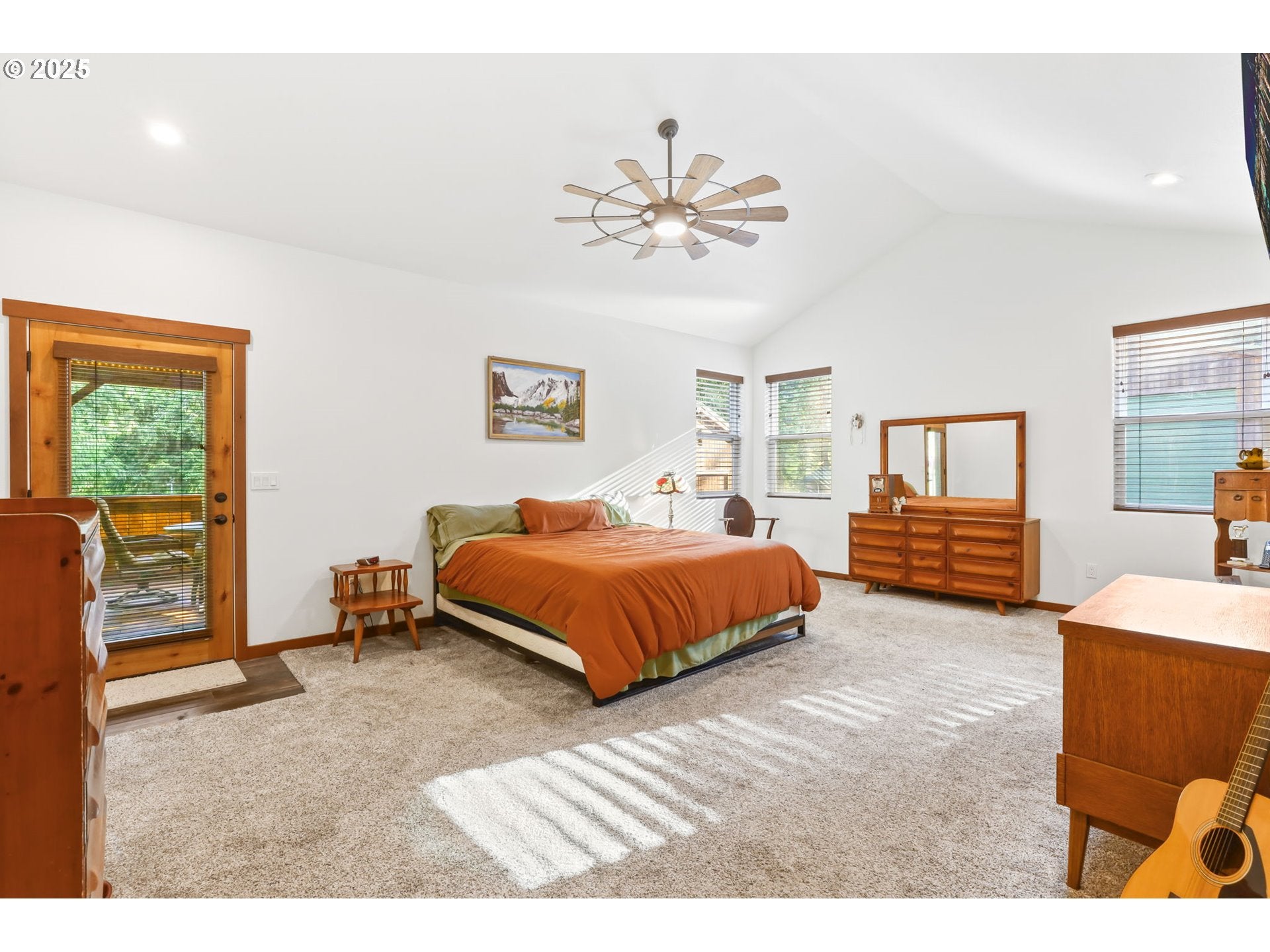 Estacada, Oregon, 97023, United States, 3 Bedrooms Bedrooms, ,3 BathroomsBathrooms,Residential,Active,1893218