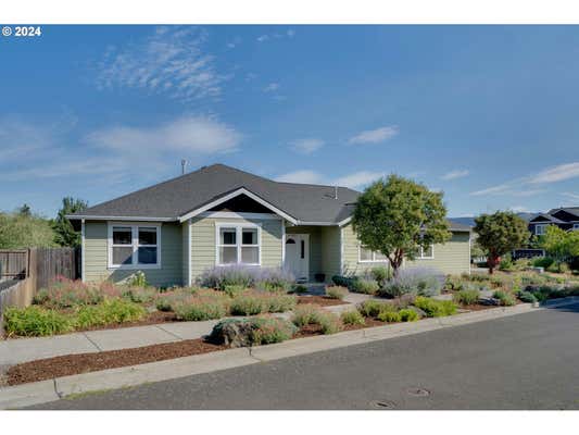 2340 HERITAGE LOOP, HOOD RIVER, OR 97031 - Image 1