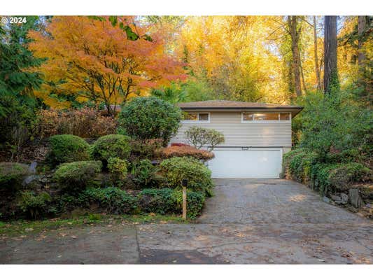 747 SW CHELTENHAM ST, PORTLAND, OR 97239 - Image 1