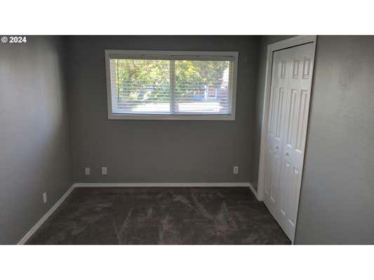 525 E ELM AVE, LA CENTER, WA 98629 - Image 1