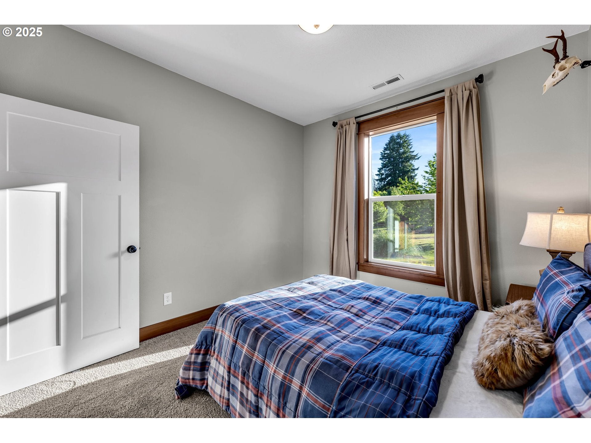 Battle Ground, Washington, 98604, United States, 4 Bedrooms Bedrooms, ,3 BathroomsBathrooms,Residential,Active,1852668