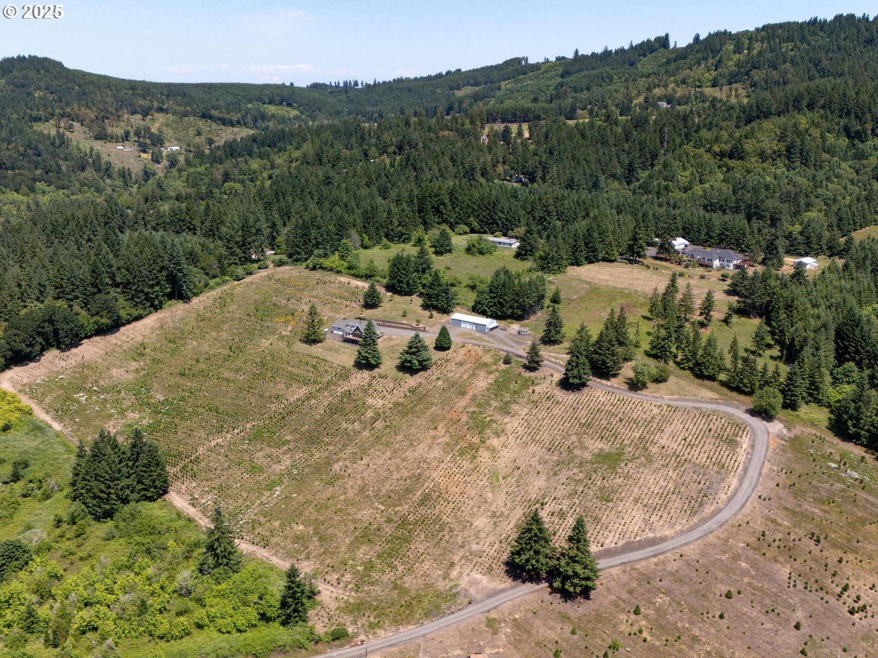 Gaston, Oregon, 97119, United States, 2 Bedrooms Bedrooms, ,3 BathroomsBathrooms,Residential,Active,1860287