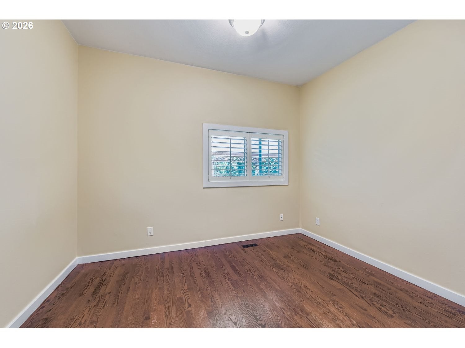 Milwaukie, Oregon, 97267, United States, 5 Bedrooms Bedrooms, ,4 BathroomsBathrooms,Residential,Active,2044550