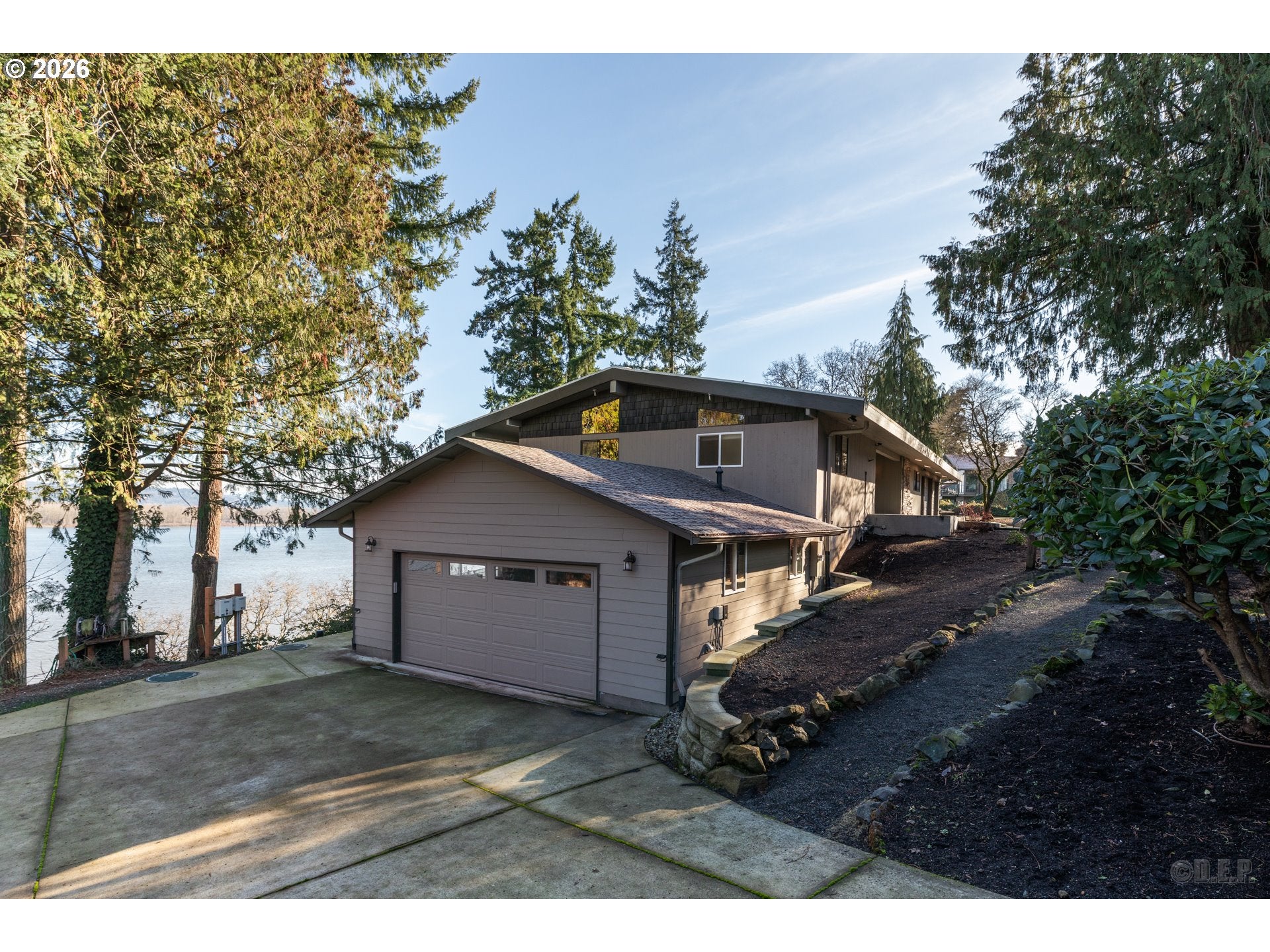 St. Helens, Oregon, 97051, United States, 3 Bedrooms Bedrooms, ,4 BathroomsBathrooms,Residential,Active,2007622