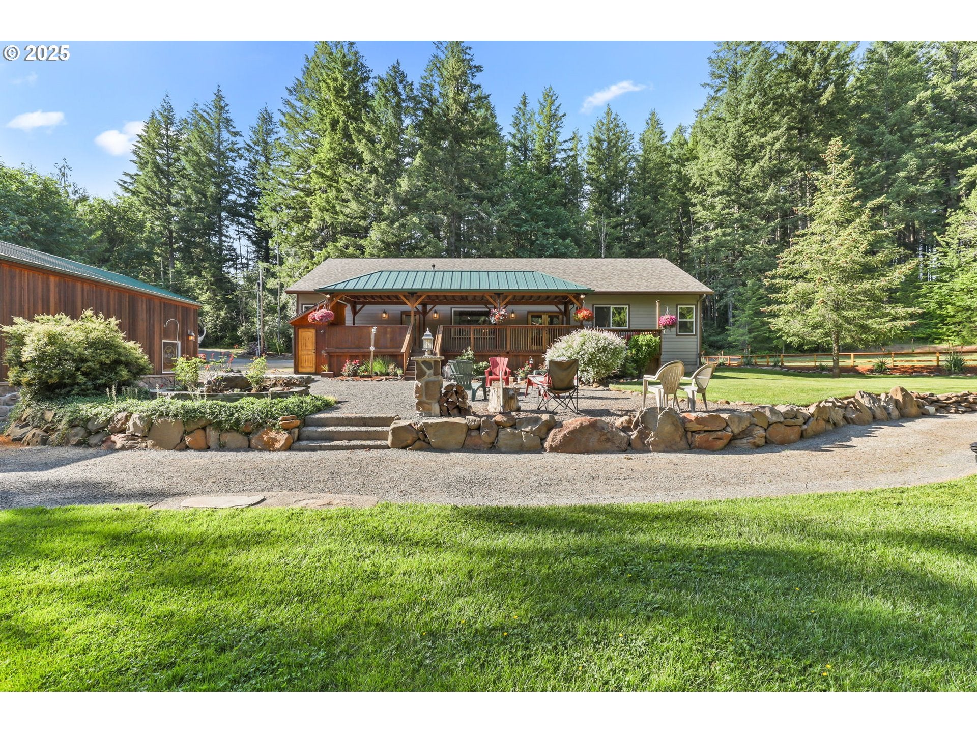Estacada, Oregon, 97023, United States, 3 Bedrooms Bedrooms, ,3 BathroomsBathrooms,Residential,Active,1893218