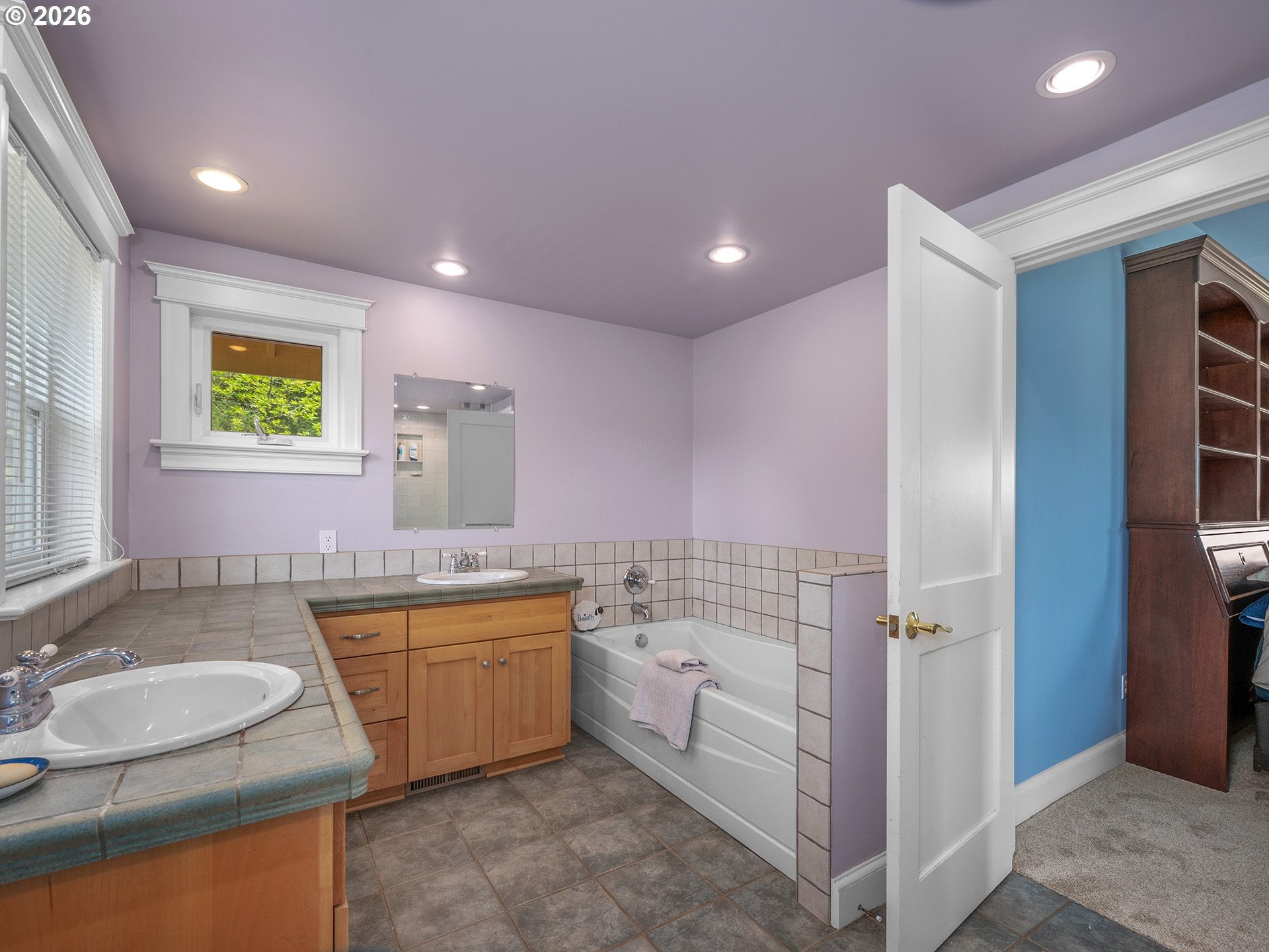 Yamhill, Oregon, 97148, United States, 4 Bedrooms Bedrooms, ,4 BathroomsBathrooms,Residential,Active,2044545