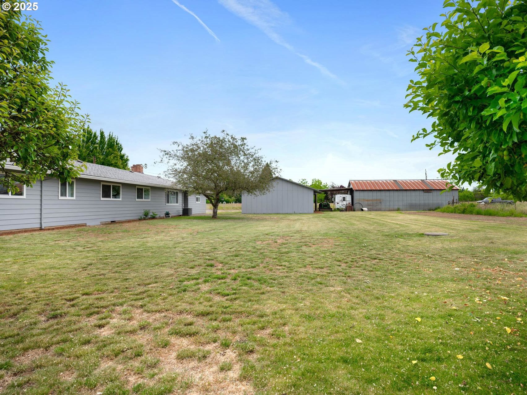Hillsboro, Oregon, 97123, United States, 3 Bedrooms Bedrooms, ,2 BathroomsBathrooms,Residential,Active,1849541