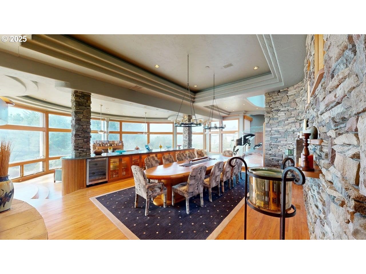 Gold Beach, Oregon, 97444, United States, 3 Bedrooms Bedrooms, ,6 BathroomsBathrooms,Residential,Active,1953281