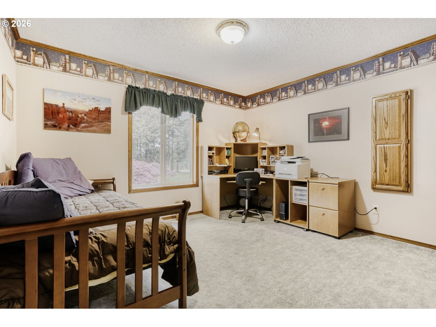 Sandy, Oregon, 97055, United States, 3 Bedrooms Bedrooms, ,2 BathroomsBathrooms,Residential,Active,2041437