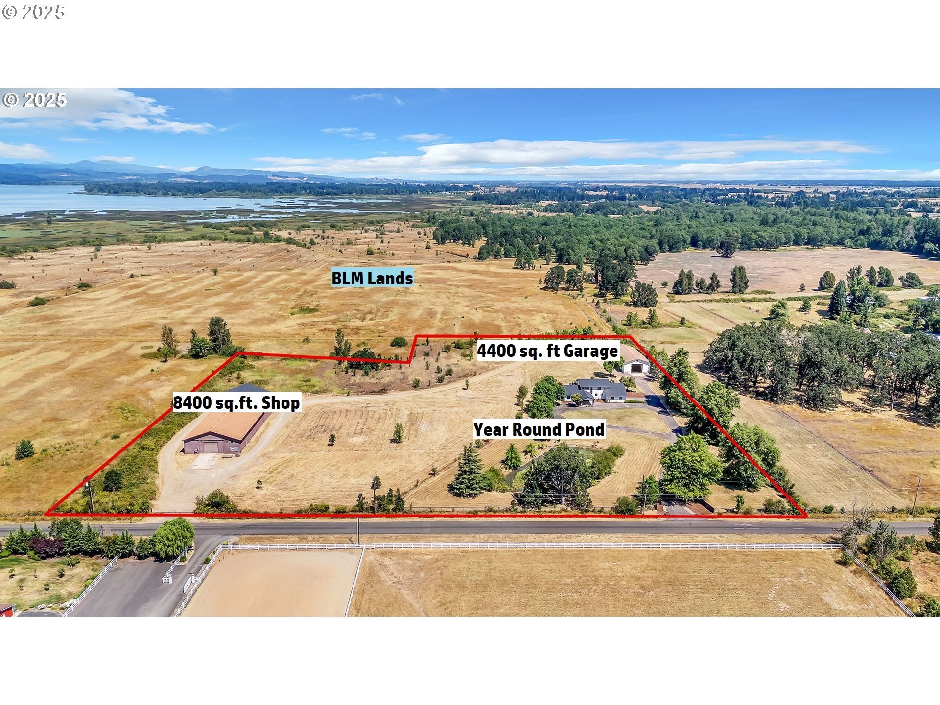 Eugene, Oregon, 97402, United States, 3 Bedrooms Bedrooms, ,3 BathroomsBathrooms,Residential,Active,1900212