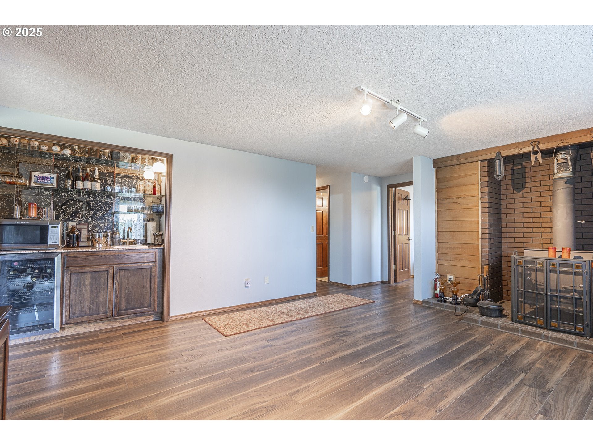 Mcminnville, Oregon, 97128, United States, 4 Bedrooms Bedrooms, ,3 BathroomsBathrooms,Residential,Active,1853796