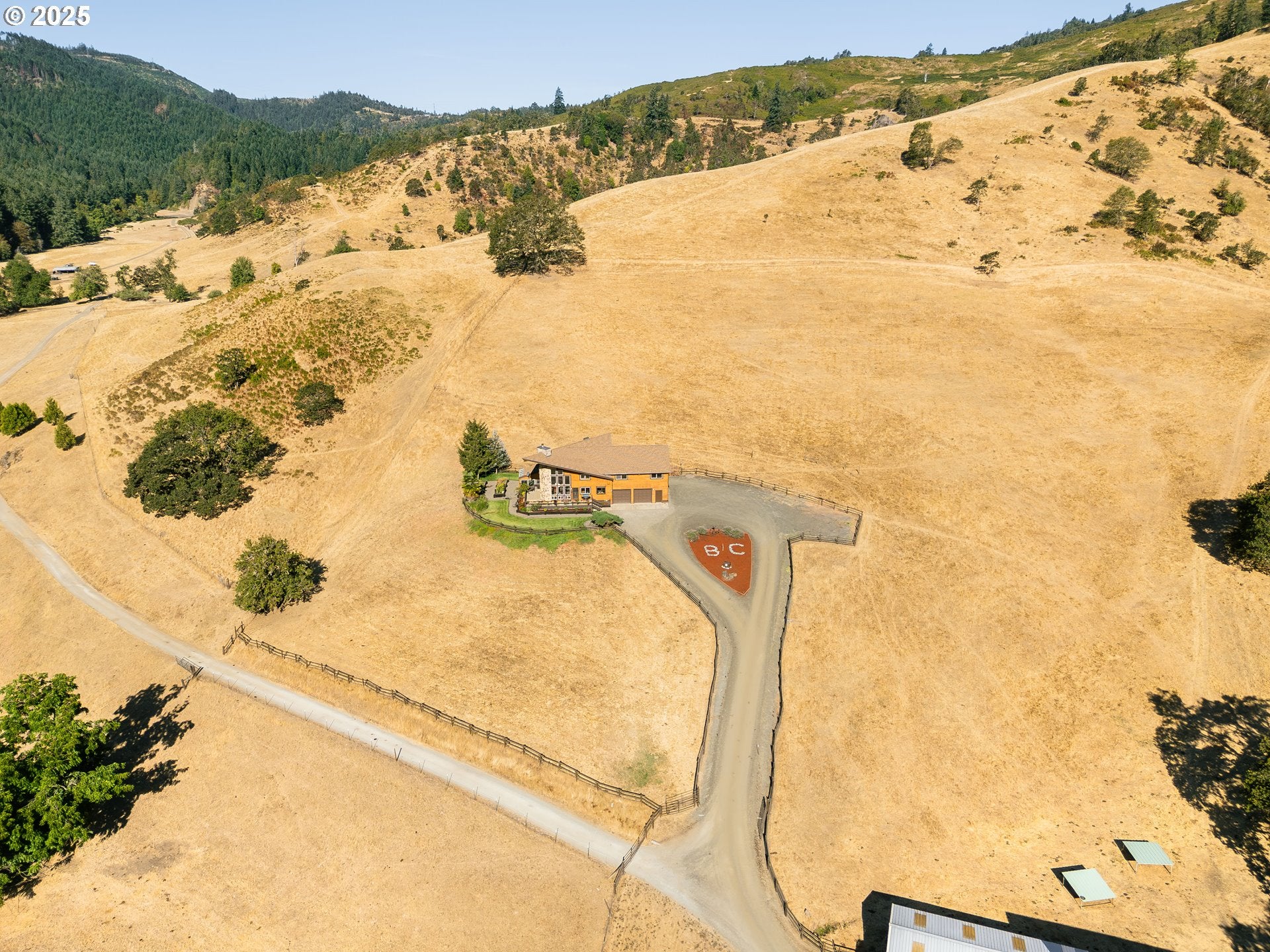 Canyonville, Oregon, 97417, United States, 3 Bedrooms Bedrooms, ,2 BathroomsBathrooms,Residential,Active,1909832