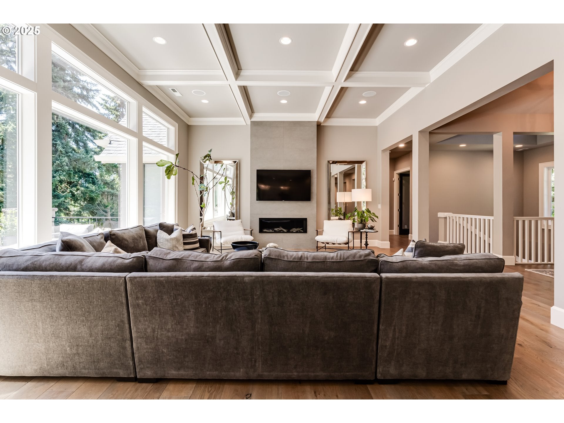 Eugene, Oregon, 97405, United States, ,5 BathroomsBathrooms,Residential,Active,1899898