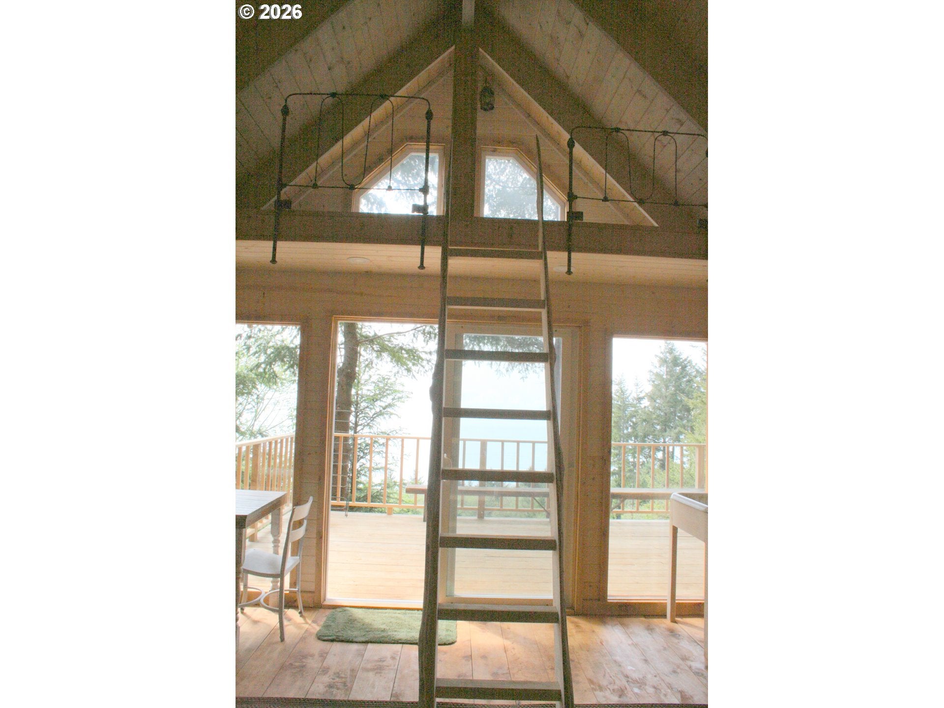 Gold Beach, Oregon, 97444, United States, 3 Bedrooms Bedrooms, ,2 BathroomsBathrooms,Residential,Active,2011203