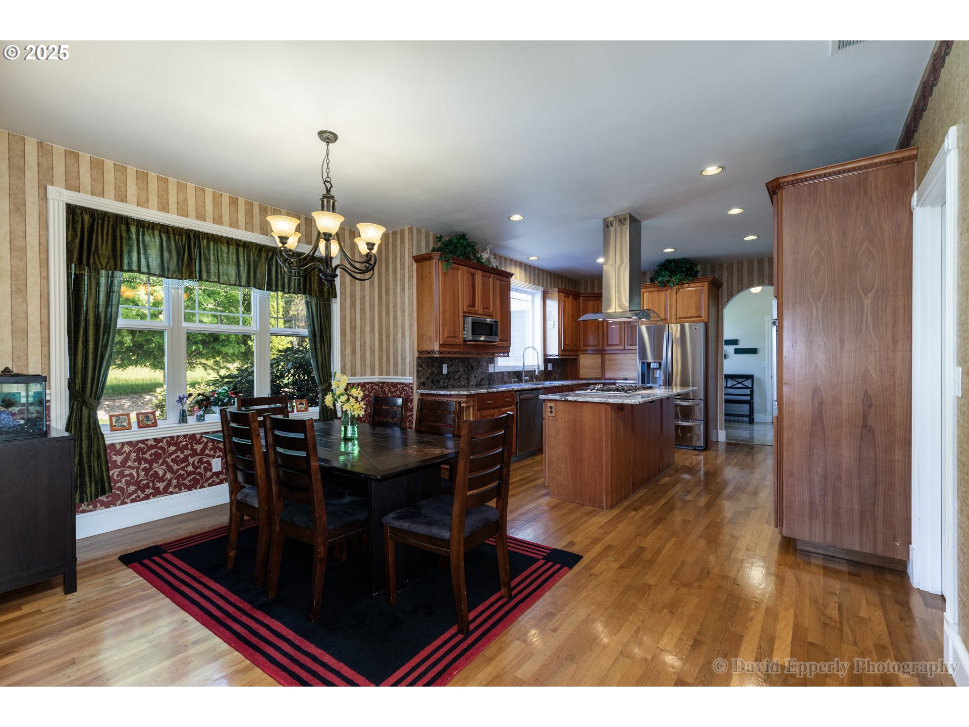 St. Helens, Oregon, 97051, United States, 5 Bedrooms Bedrooms, ,5 BathroomsBathrooms,Residential,Active,1972199