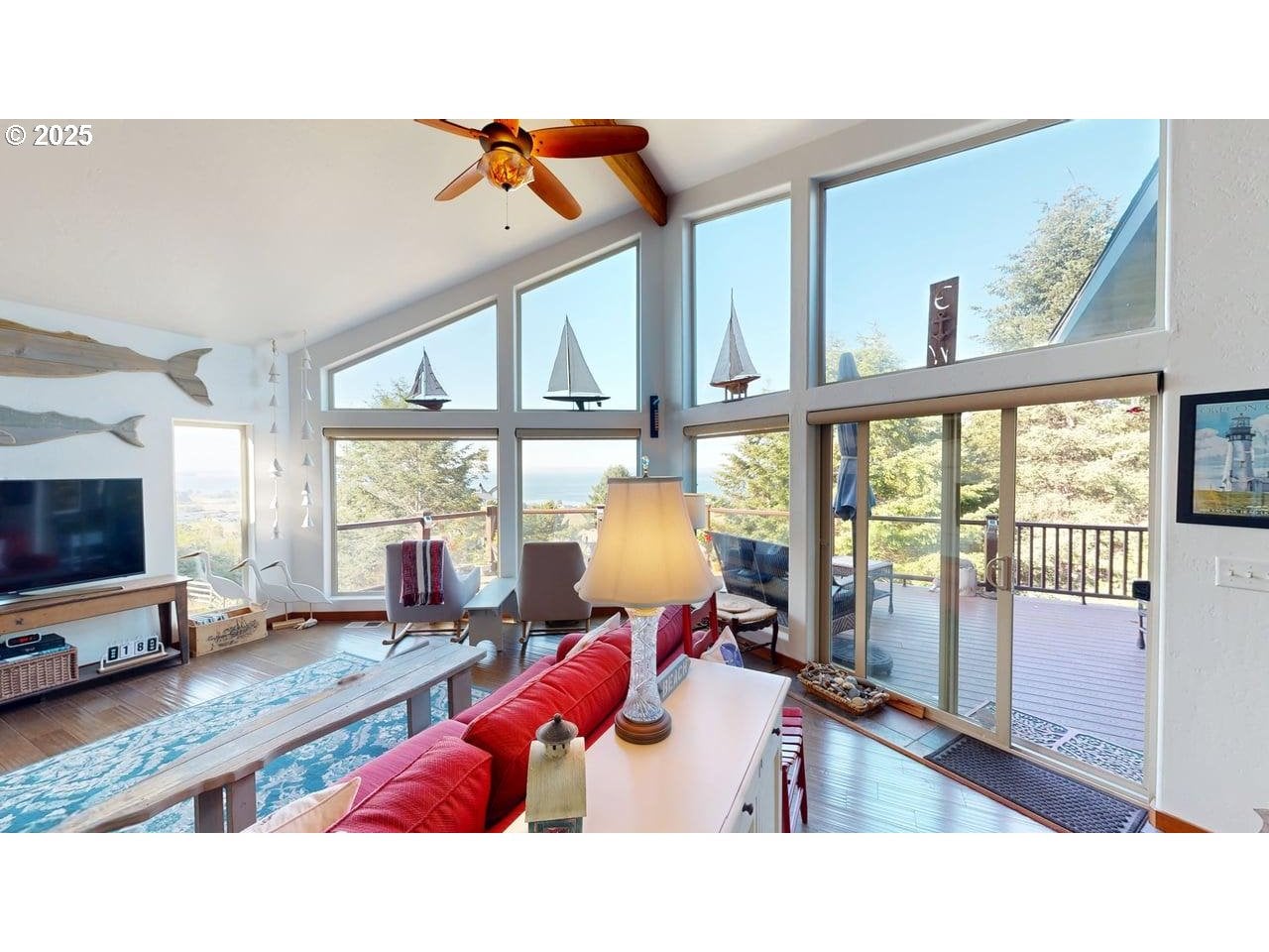 Brookings, Oregon, 97415, United States, 3 Bedrooms Bedrooms, ,4 BathroomsBathrooms,Residential,Active,1927672