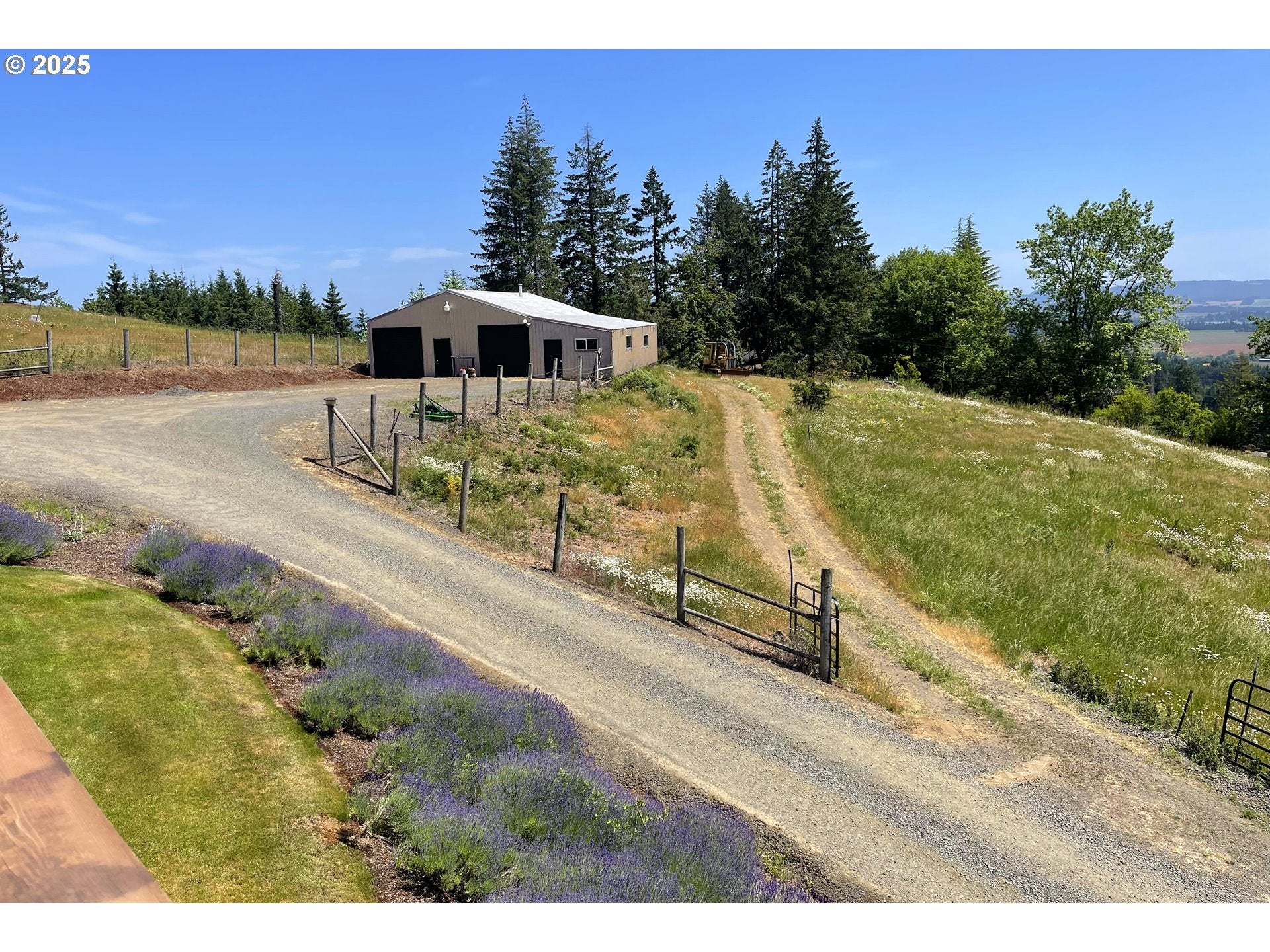 Mcminnville, Oregon, 97128, United States, 4 Bedrooms Bedrooms, ,3 BathroomsBathrooms,Residential,Active,1853796