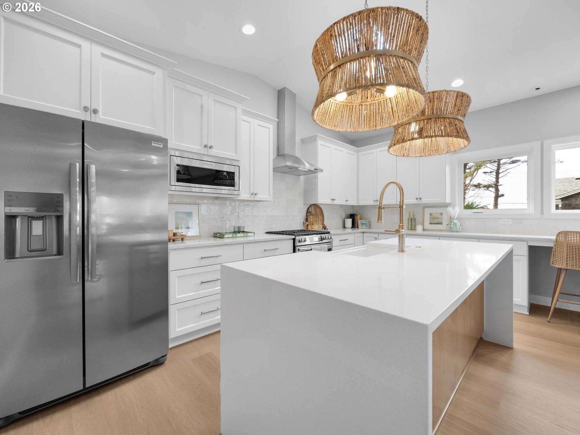 Cannon Beach, Oregon, 97110, United States, 5 Bedrooms Bedrooms, ,6 BathroomsBathrooms,Residential,Active,2015847