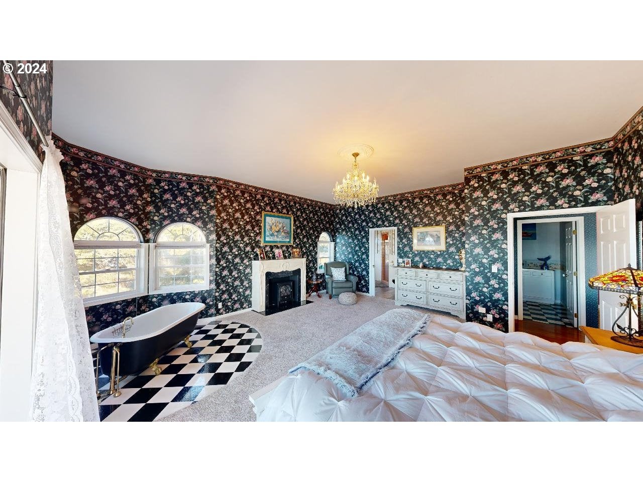 Brookings, Oregon, 97415, United States, ,5 BathroomsBathrooms,Residential,Active,1701896