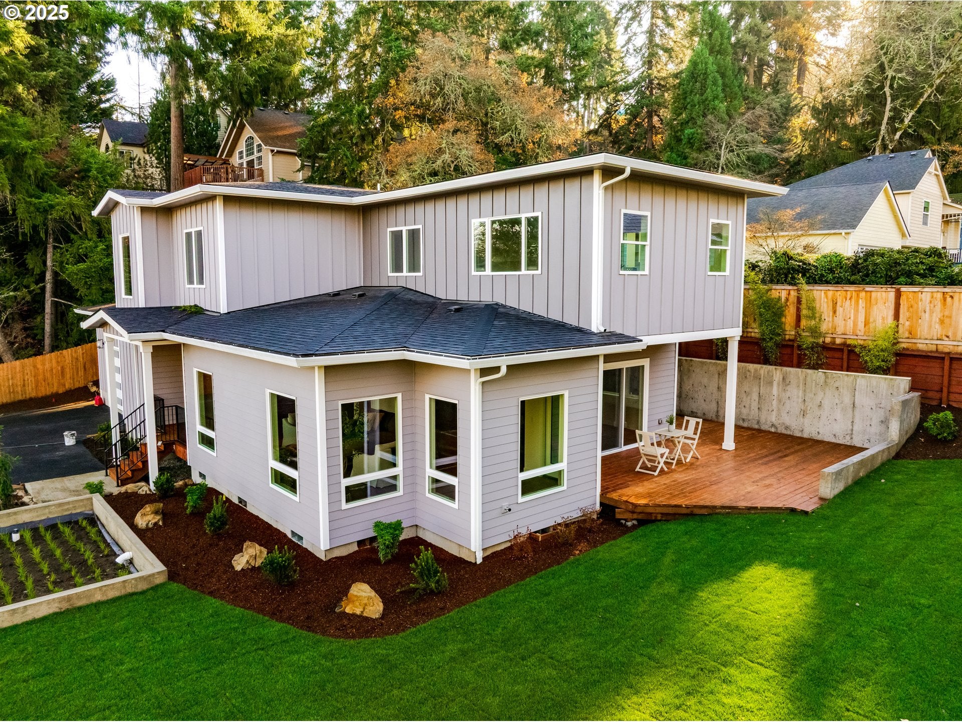 Eugene, Oregon, 97405, United States, 4 Bedrooms Bedrooms, ,3 BathroomsBathrooms,Residential,Active,2000223