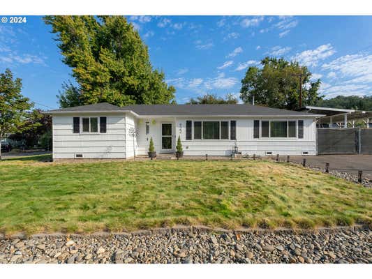 922 NEWTON CREEK RD, ROSEBURG, OR 97470 - Image 1