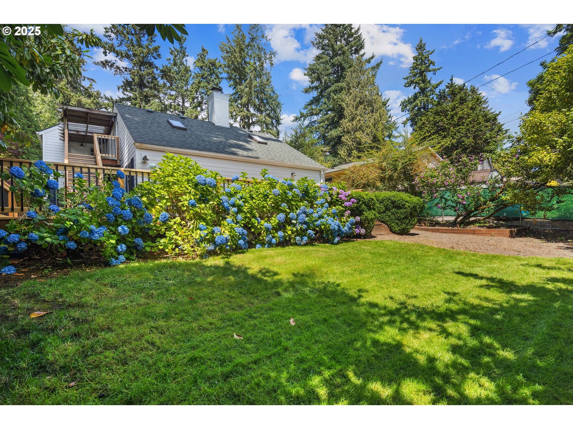 Lake Oswego, Oregon, 97034, United States, ,3 BathroomsBathrooms,Residential,Active,1899903