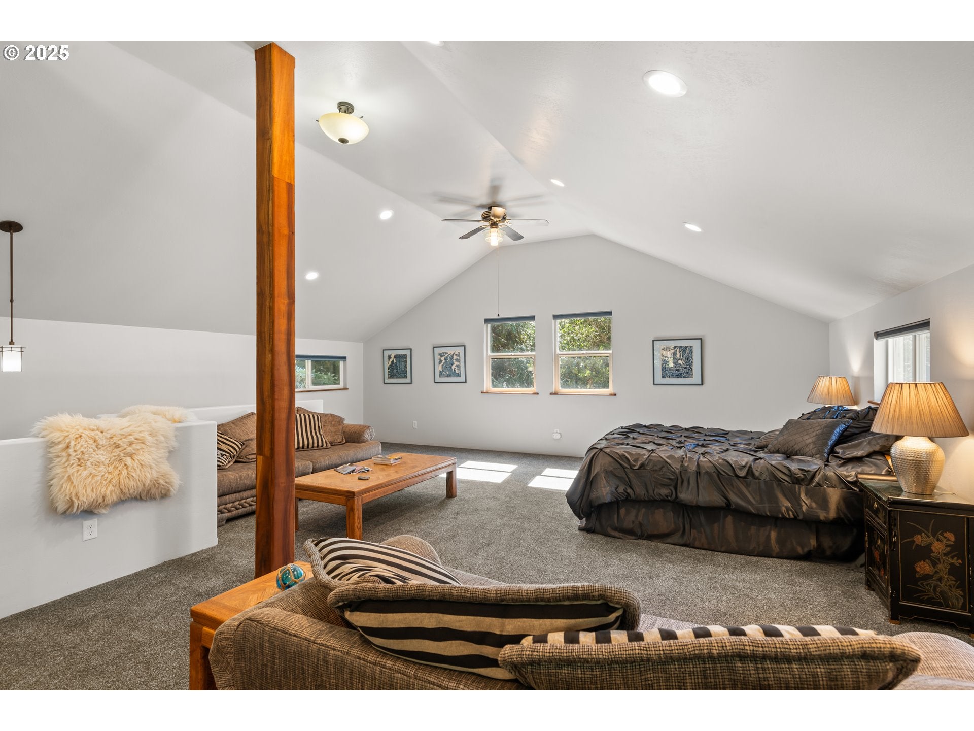 Gold Beach, Oregon, 97444, United States, 5 Bedrooms Bedrooms, ,4 BathroomsBathrooms,Residential,Active,2000208