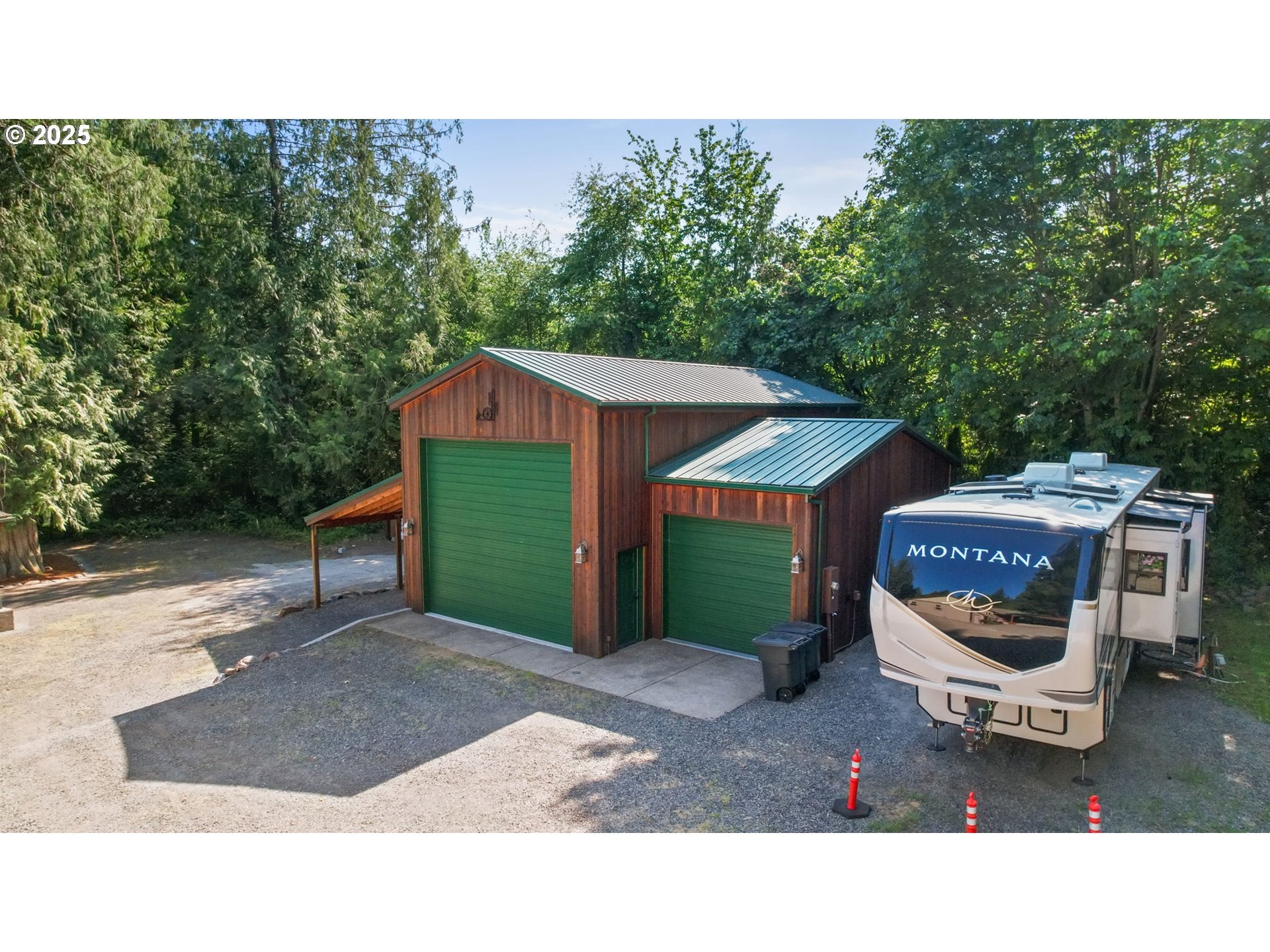 Estacada, Oregon, 97023, United States, 3 Bedrooms Bedrooms, ,3 BathroomsBathrooms,Residential,Active,1893218