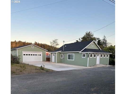 2230 PACIFIC AVE, NORTH BEND, OR 97459 - Image 1