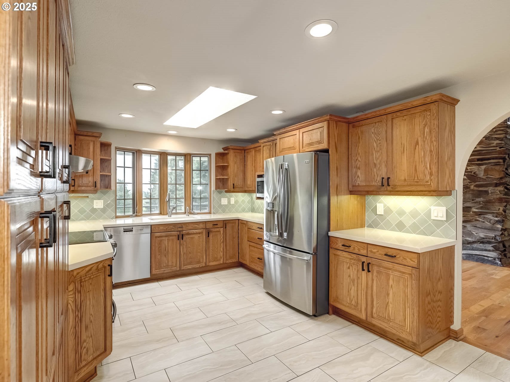 Cornelius, Oregon, 97113, United States, 3 Bedrooms Bedrooms, ,3 BathroomsBathrooms,Residential,Active,1877848