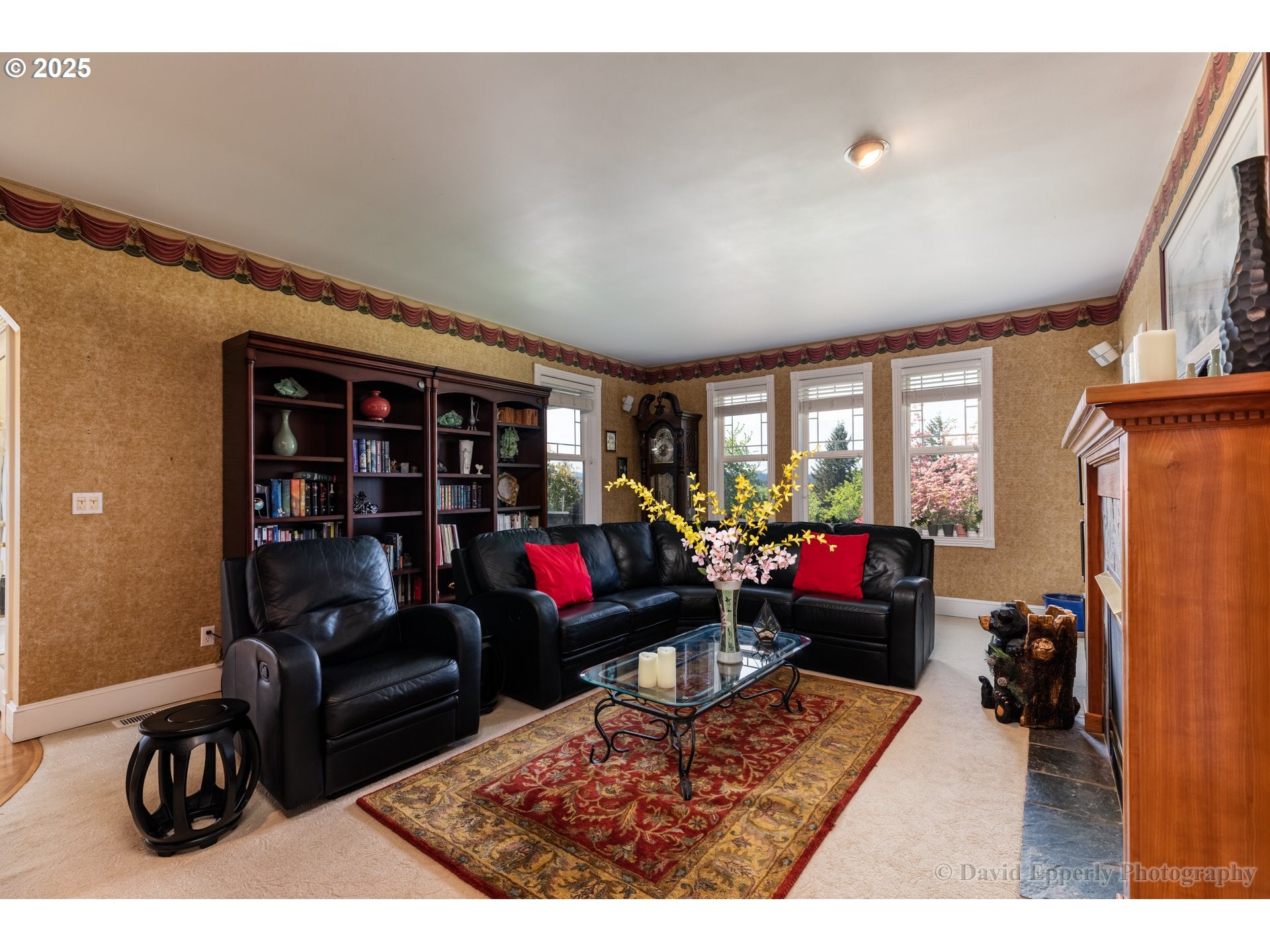 St. Helens, Oregon, 97051, United States, 5 Bedrooms Bedrooms, ,5 BathroomsBathrooms,Residential,Active,1972199