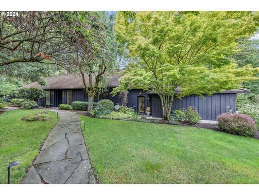 3805 SW 54TH PL, PORTLAND, OR 97221 - Image 1