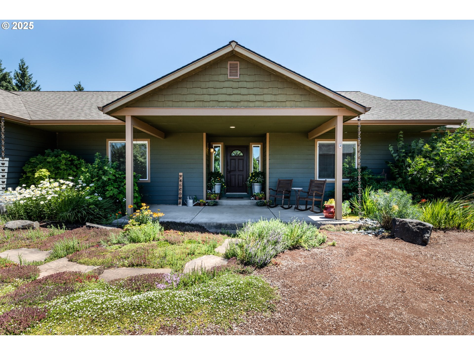 St. Helens, Oregon, 97051, United States, ,4 BathroomsBathrooms,Residential,Active,1888504