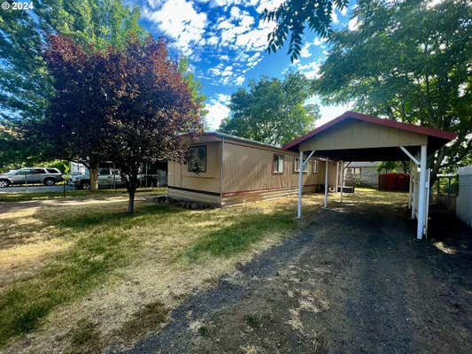 220 SE 16TH ST, PENDLETON, OR 97801 - Image 1